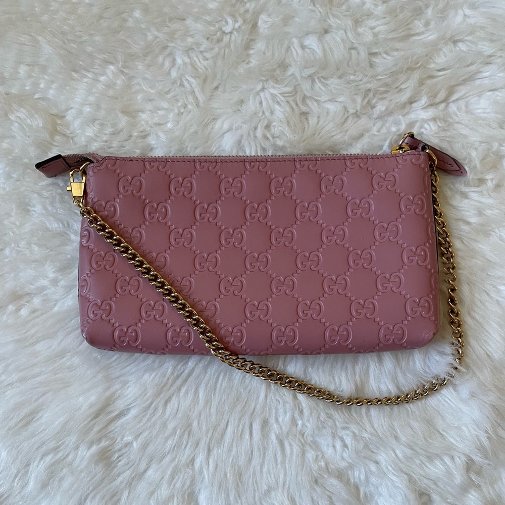 Gucci Pink GG Embossed Leather Chain Pochette - Picture 2 of 7